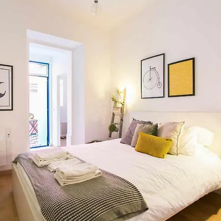Charming With Terrace St Amaro Apartment