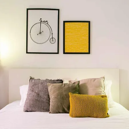 Charming With Terrace St Amaro Apartment *